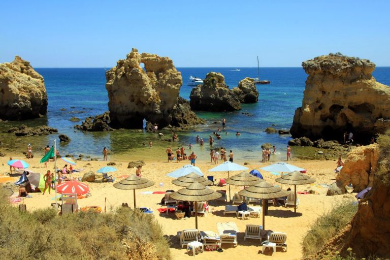 PORTUGAL: COSTEANDO EL ALGARVE Y EL ALENTEJO 0 (0)