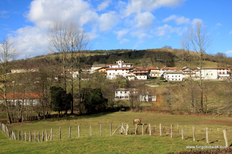 MALERREKA: URAREN BAILARAN ZEHAR FURGONETAZ. 0 (0)
