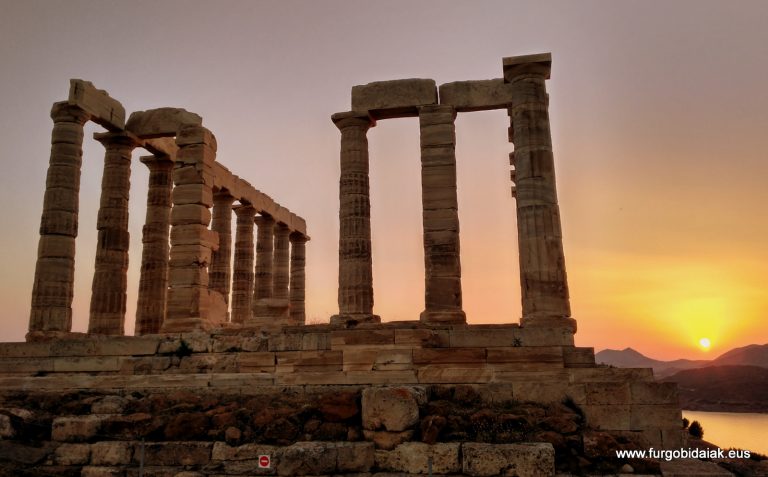 ATENAS EN AUTOCARAVANA O CAMPER: Grecia imprescindible