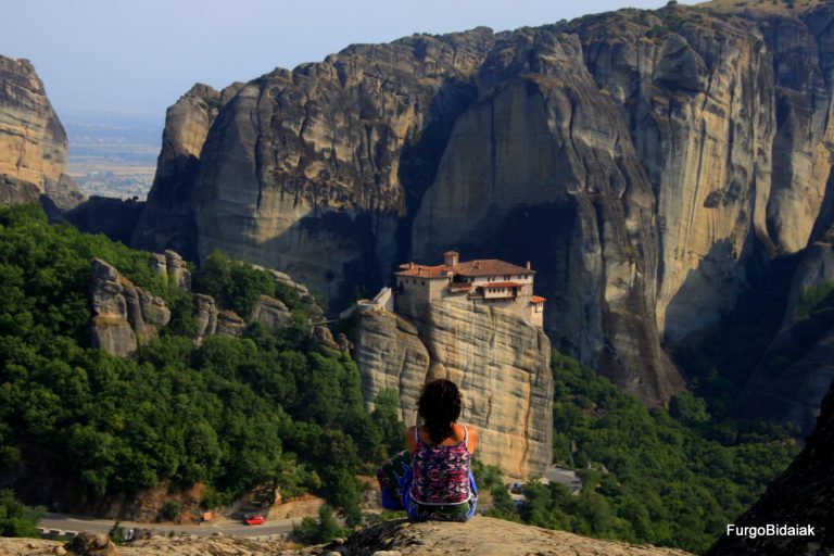 Meteora cómo visitar en furgoneta camper o autocaravana