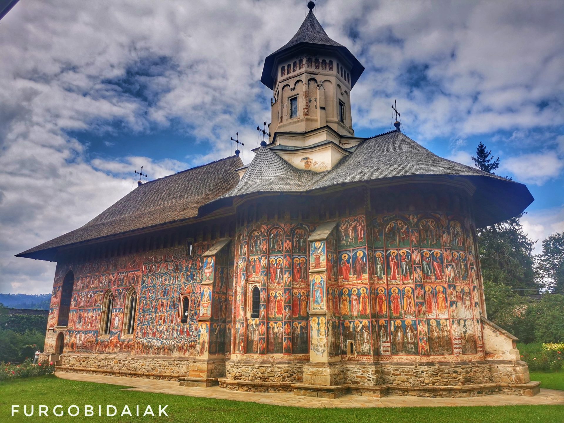 Bukovinako monasterio margotuen ibilbidea.