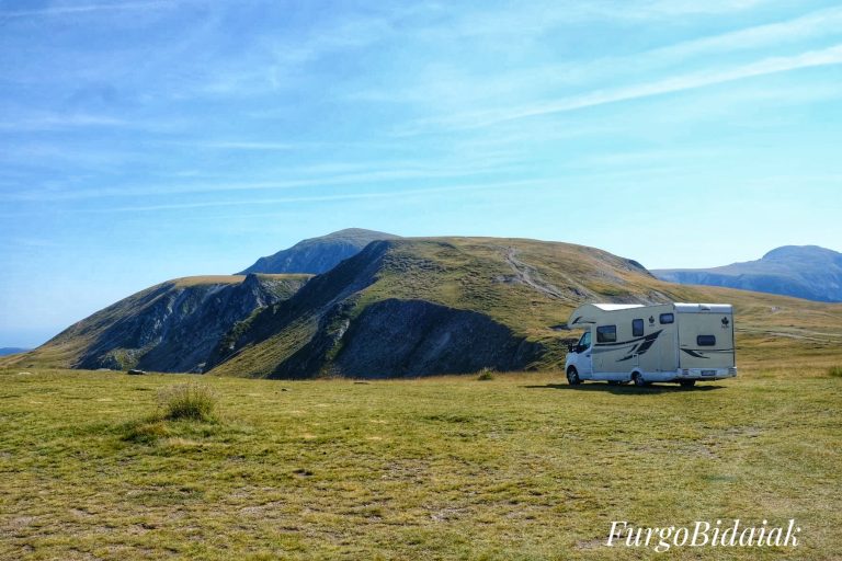 Carretera Transalpina en furgoneta camper