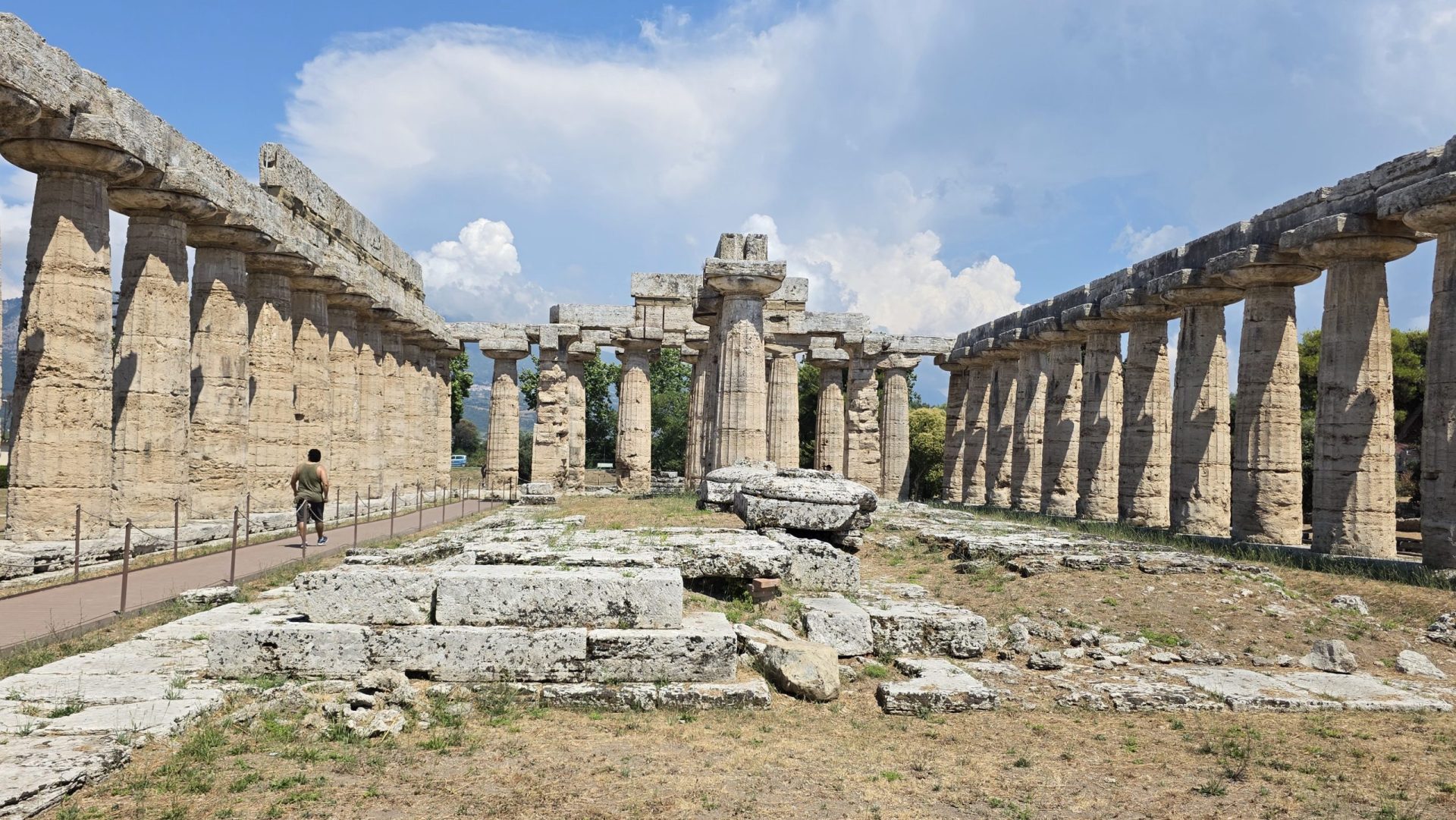 Paestumeko aztarnategi arkeologikoa.