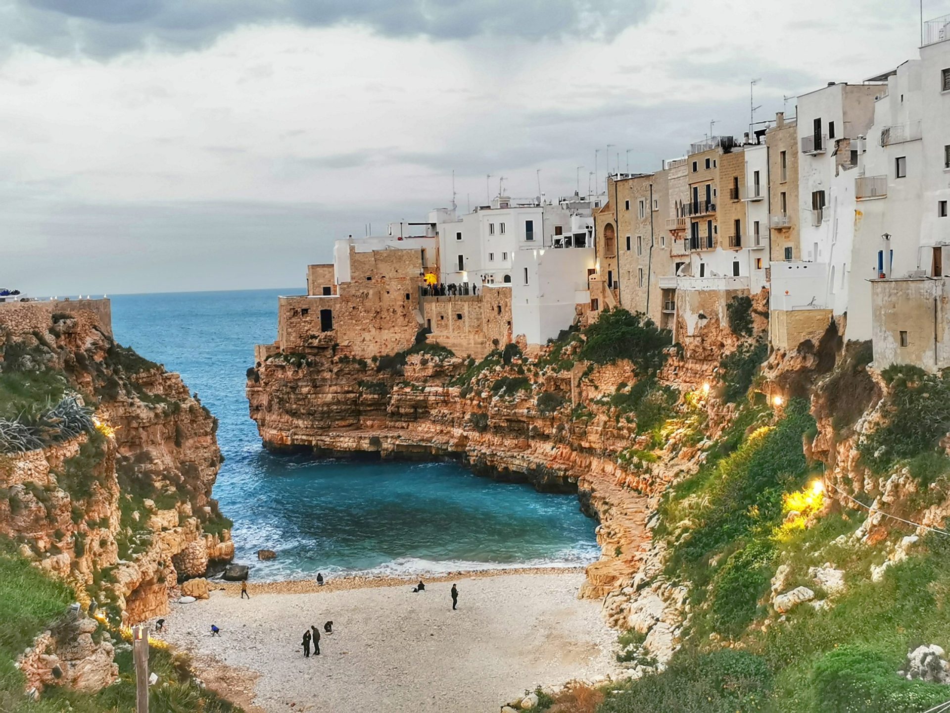 Zer ikusi Polignano a maren