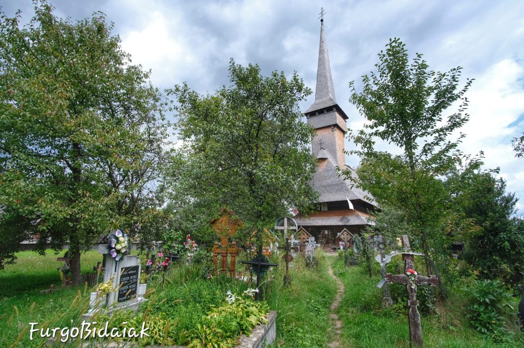 Ruta camper por las iglesias de madera de Maramures.