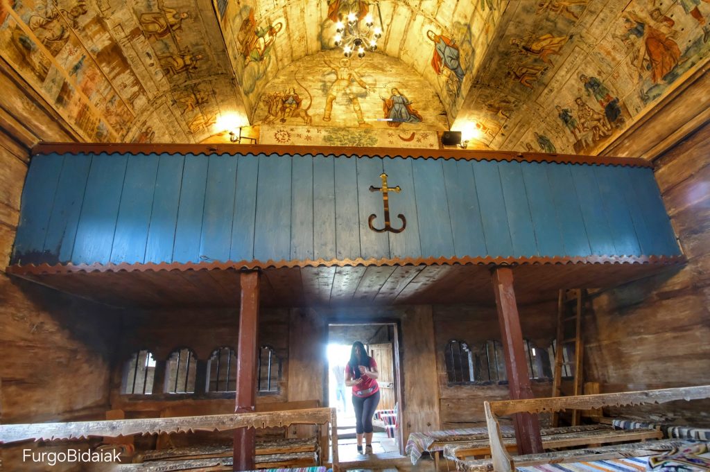 Ruta camper de las iglesias de madera de Maramures